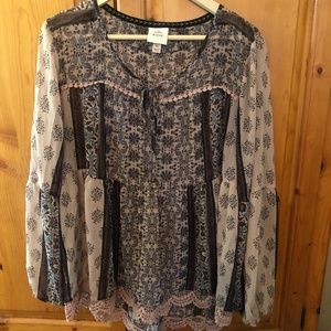 Mauve and black paisley/floral top